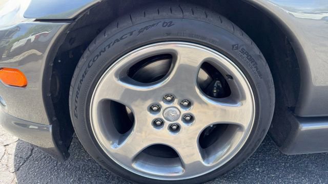 Used 2002 Dodge Viper GTS RWD image 20