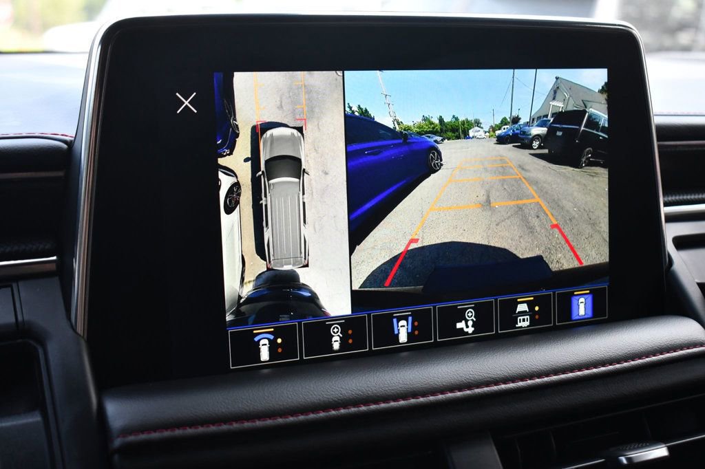 Used 2022 Chevrolet Suburban RST w/ Sport Performance Package image 62