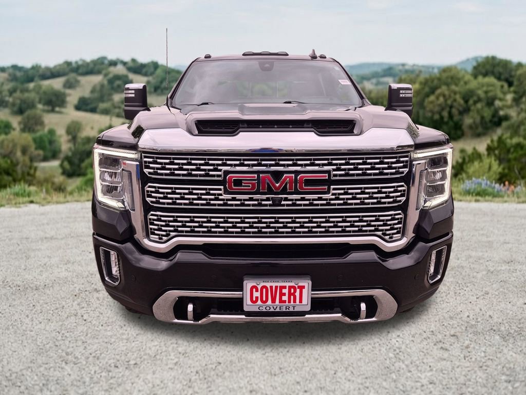 Used 2021 GMC Sierra 2500 Denali w/ Denali Black Diamond Edition AWD/4WD image 2