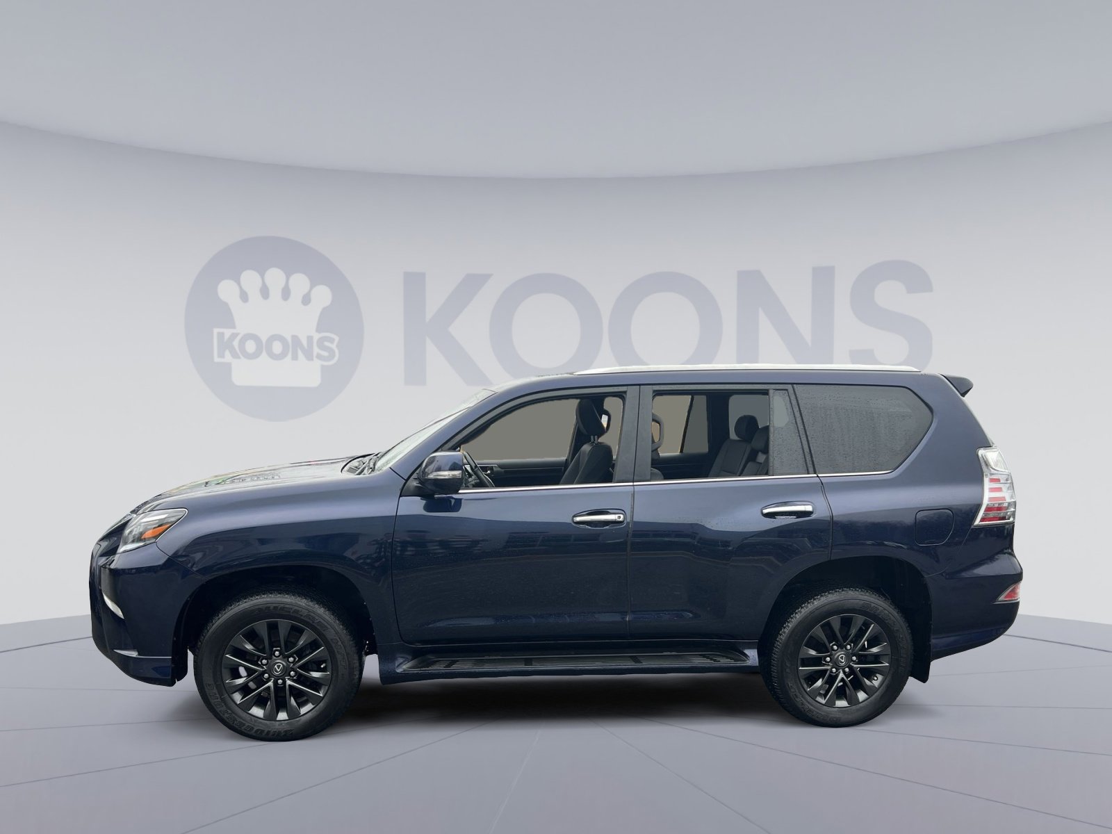 Used 2023 Lexus GX 460 Premium w/ Premium Package image 2