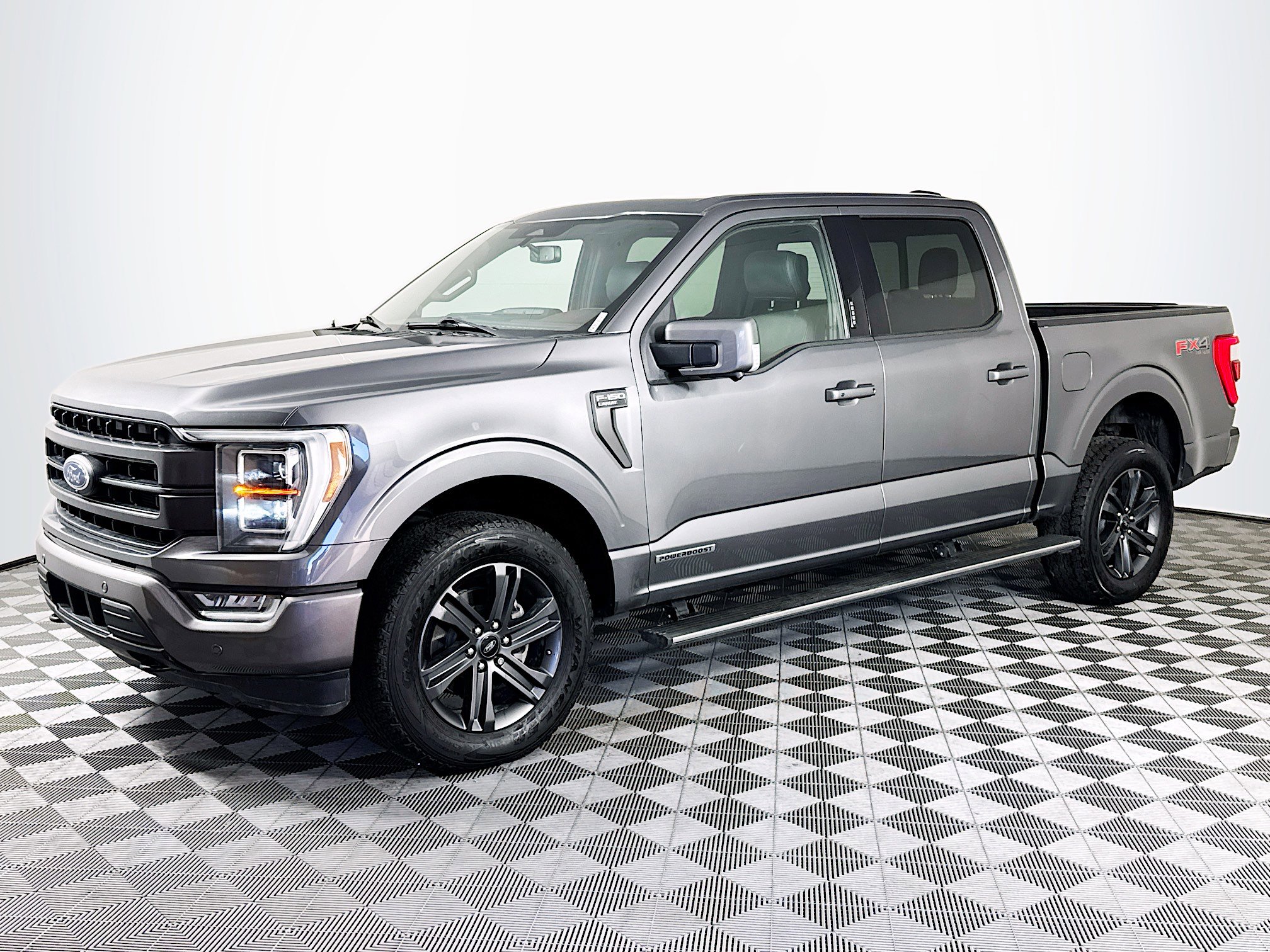 Used 2023 Ford F150 Lariat w/ Equipment Group 502A High image 4