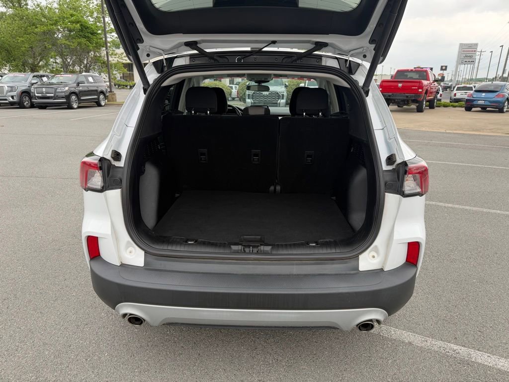 Used 2021 Ford Escape SE w/ Convenience Package FWD image 7