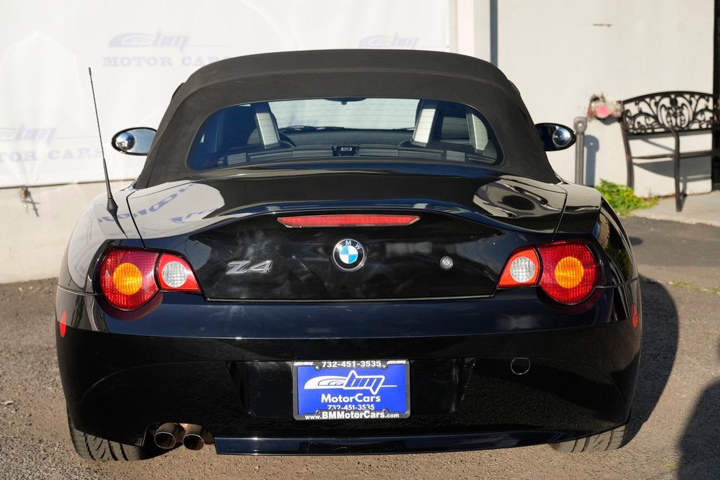 Used 2003 BMW Z4 2.5i image 7