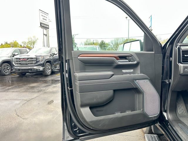 Used 2024 GMC Sierra 1500 Denali w/ Denali Reserve Package AWD/4WD image 25