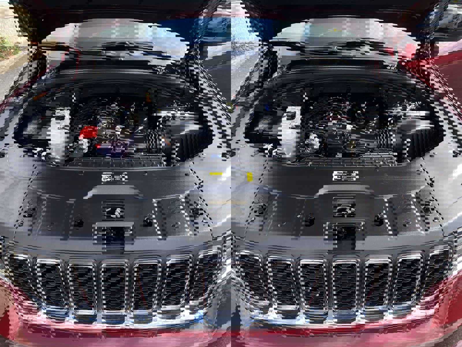 Used 2023 Jeep Grand Cherokee Laredo image 81