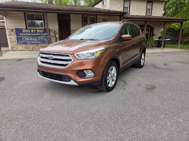 Used 2017 Ford Escape SE w/ SE Leather Comfort Package