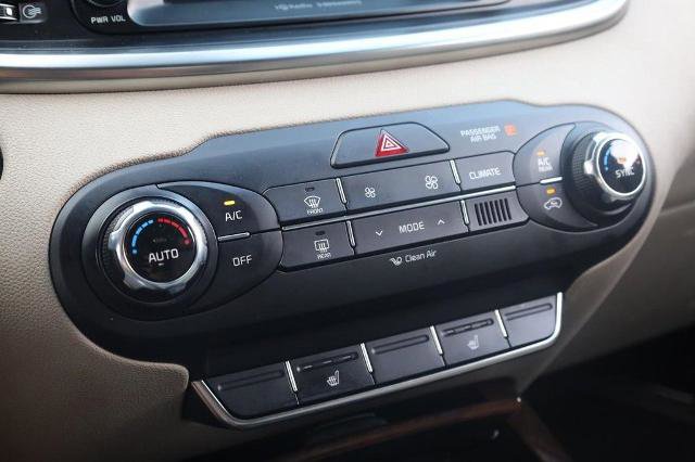 Used 2018 Kia Sorento EX FWD image 15