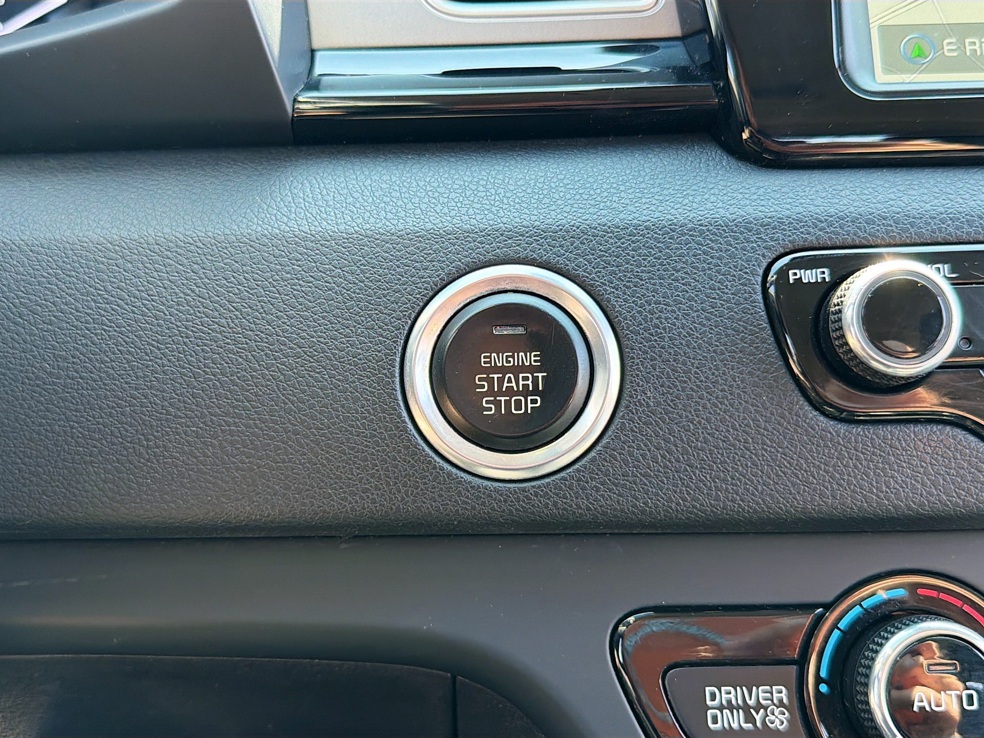 Used 2018 Kia Niro FWD image 8