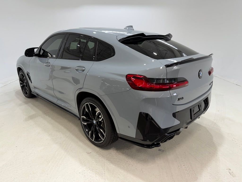 Used 2025 BMW X4 M40i w/ Premium Package image 7