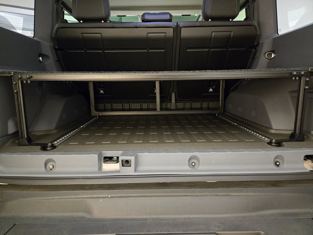 Used 2024 INEOS Grenadier Station Wagon AWD/4WD image 24