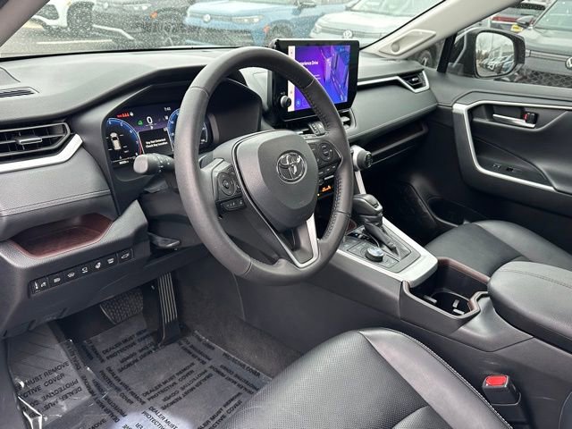 Used 2024 Toyota RAV4 Limited w/ Advanced Technology Package AWD/4WD image 34
