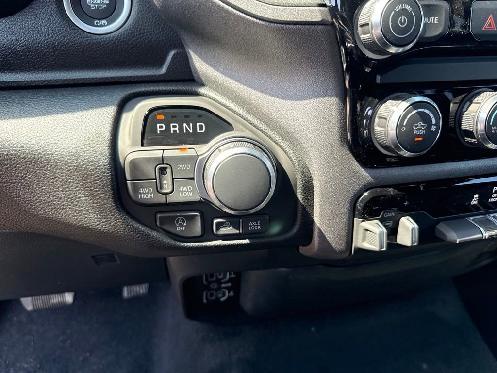New 2026 RAM 1500 Classic Warlock AWD/4WD image 14