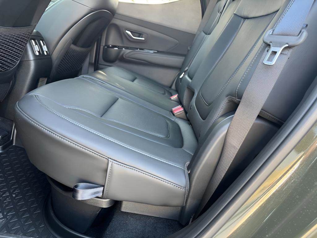 Certified 2026 Hyundai Santa Cruz Limited AWD/4WD image 15