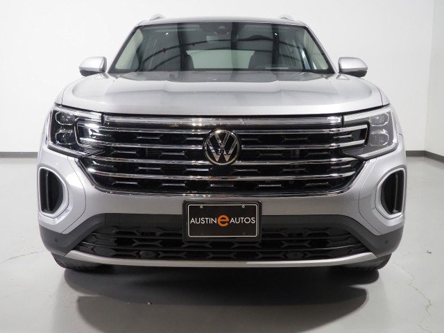 Used 2025 Volkswagen Atlas SEL AWD/4WD image 50