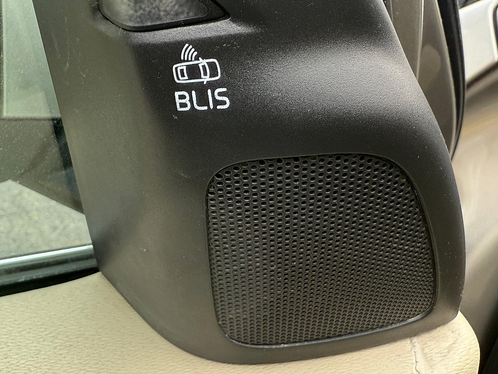 Used 2016 Volvo S60 T5 Premier image 24