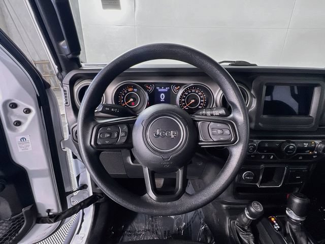Used 2023 Jeep Wrangler Unlimited Sport AWD/4WD image 16