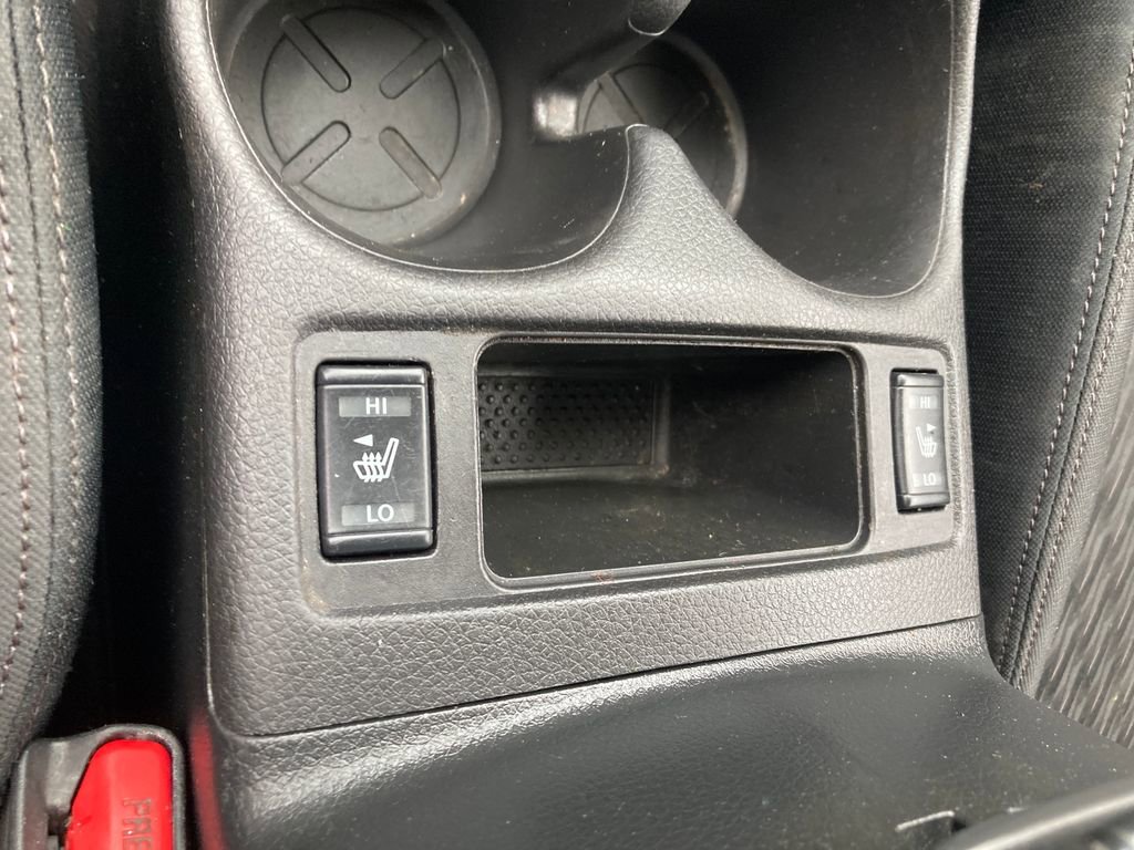 Used 2019 Nissan Rogue SV w/ Premium Package image 39