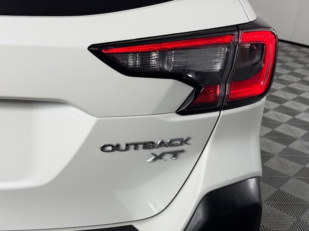 Used 2023 Subaru Outback Limited XT image 15