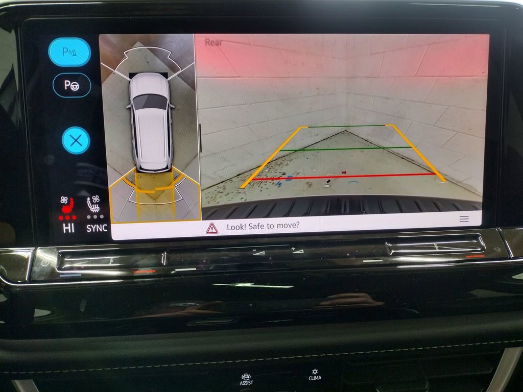 New 2026 Volkswagen Atlas SEL Premium R-Line image 9