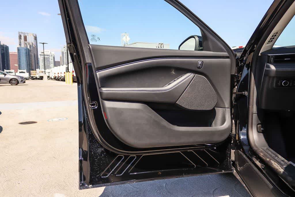New 2026 Ford Mustang Mach-E Select w/ Technology Package RWD image 21