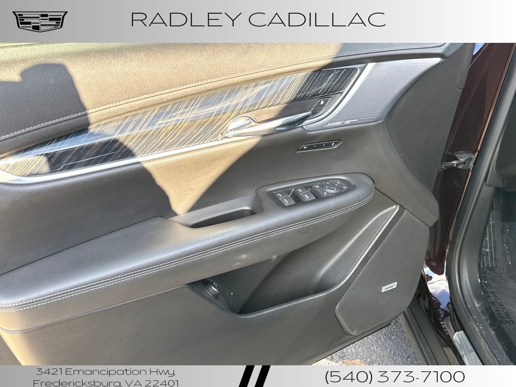 Used 2020 Cadillac XT6 Premium Luxury image 15