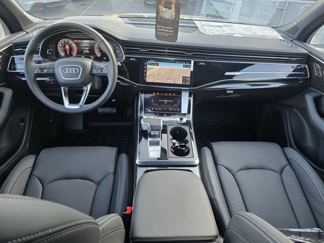 Used 2025 Audi Q7 3.0T Prestige w/ Prestige Package image 11