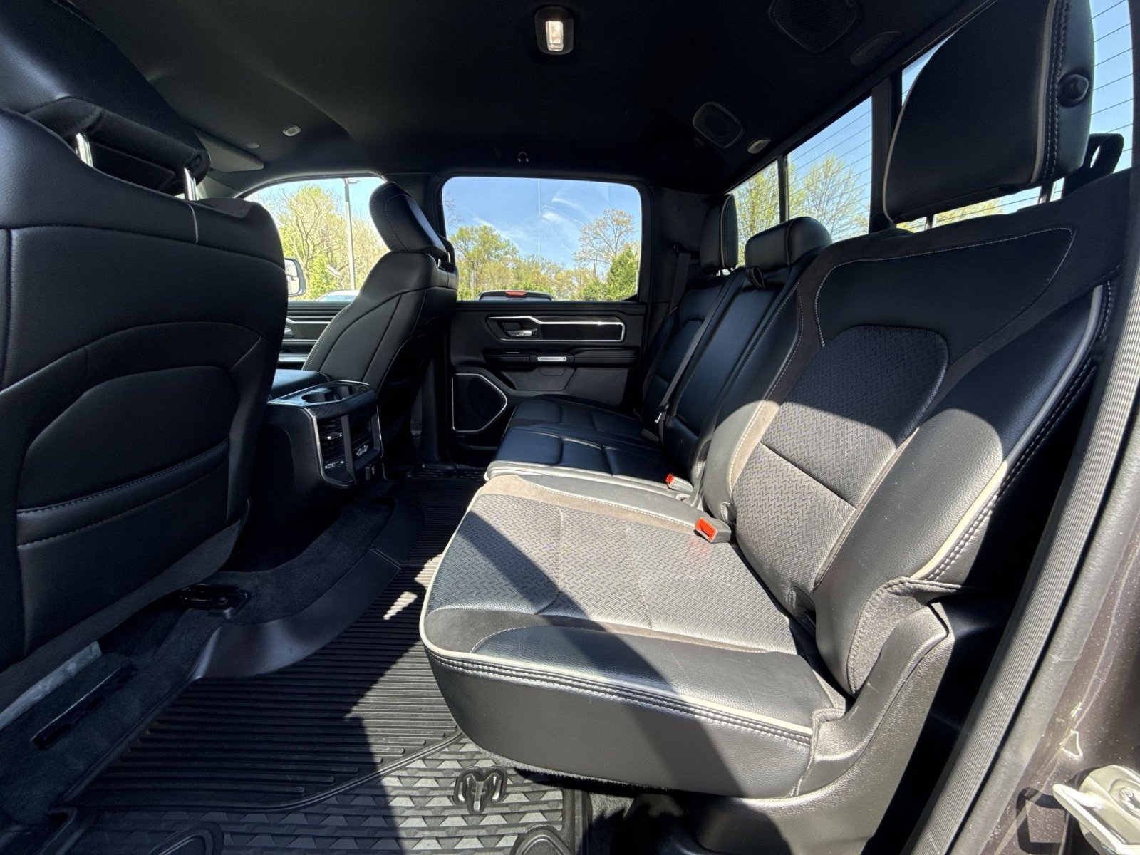 Used 2023 RAM 1500 Laramie image 24