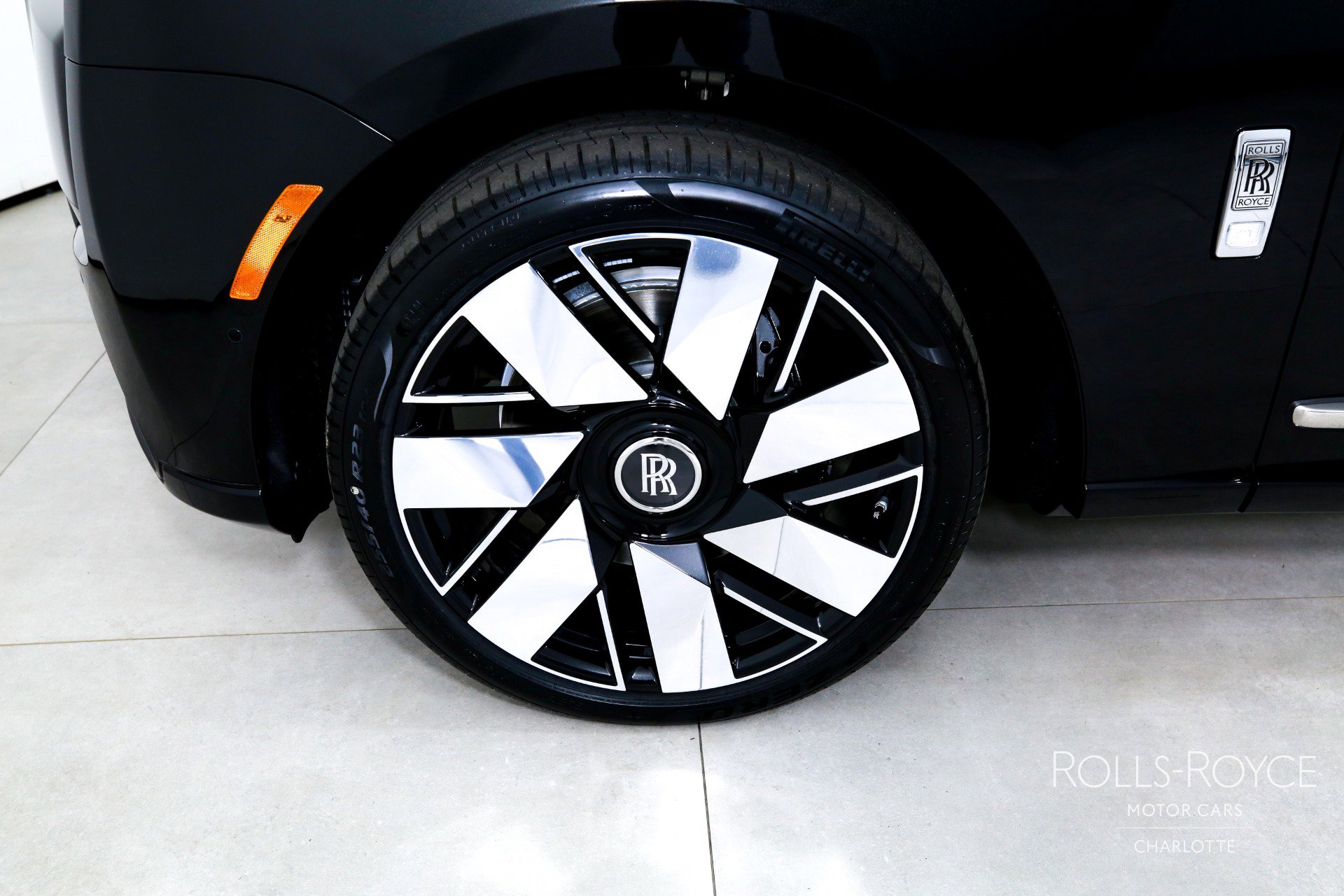 New 2026 Rolls-Royce Cullinan image 43