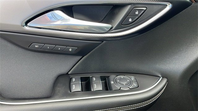 Certified 2025 Buick Envision Sport Touring image 12