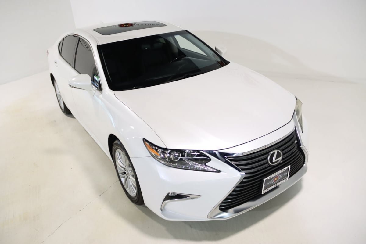 Used 2016 Lexus ES 350 FWD image 9