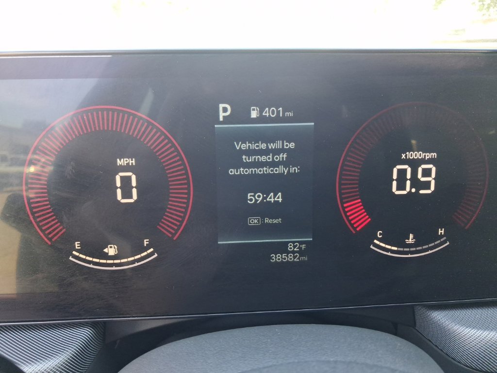 Used 2025 Hyundai Sonata SEL FWD image 2