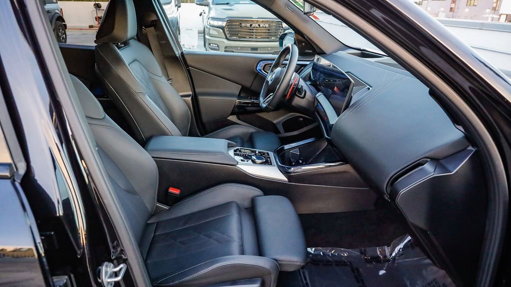 Used 2025 BMW X3 M50 AWD/4WD image 21
