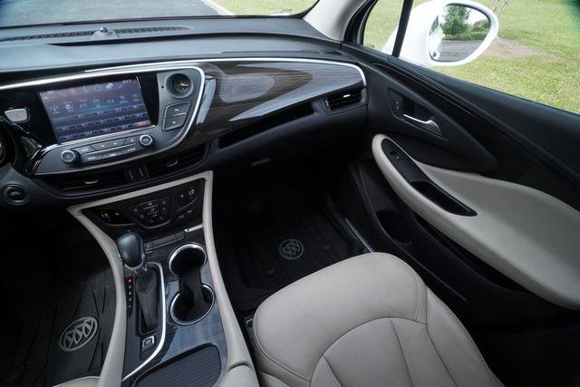 Used 2020 Buick Envision Essence w/ Experience Buick Package image 12