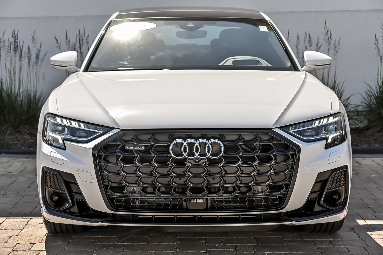 Used 2025 Audi A8 L 3.0T w/ Executive Package AWD/4WD image 4