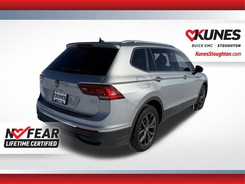 Used 2023 Volkswagen Tiguan SE image 11
