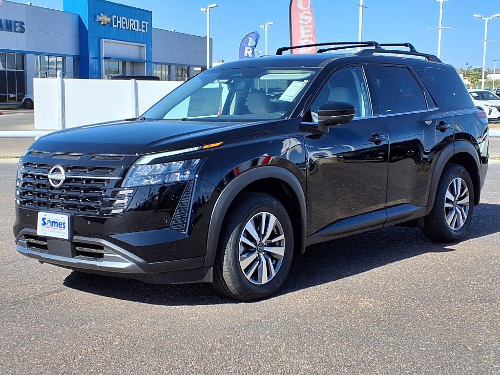 New 2026 Nissan Pathfinder SL FWD image 3