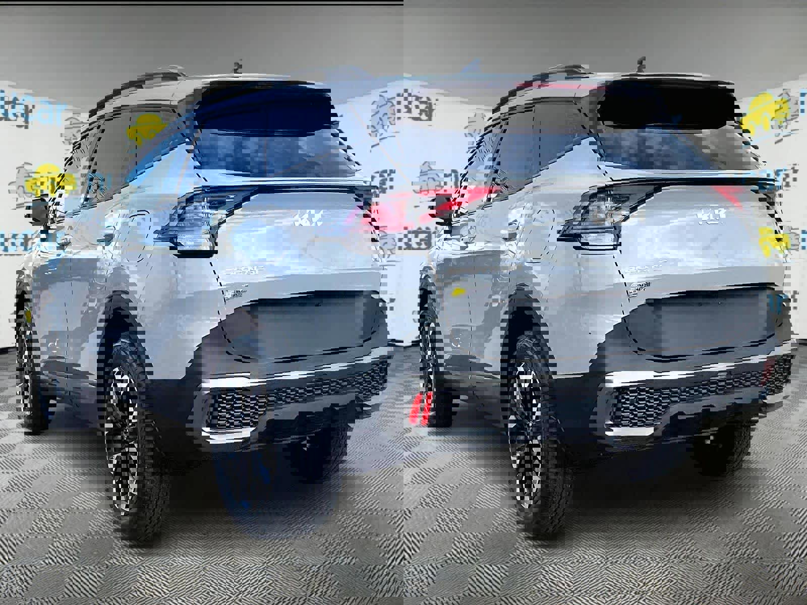 Used 2023 Kia Sportage X-Line w/ X-Line Premium Package image 4