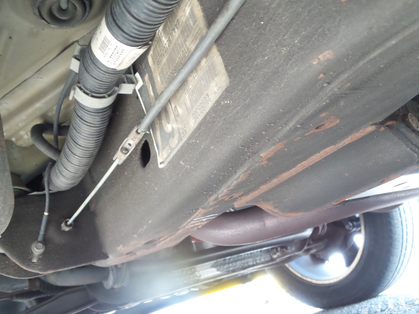 Used 2012 GMC Yukon SLT w/ SLT-2 Equipment Package image 12