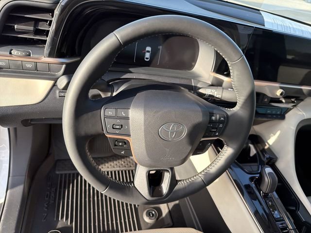 Certified 2024 Toyota Crown AWD/4WD image 16