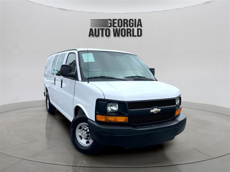 Used 2012 Chevrolet Express 2500 w/ Cold Climate Package image 7