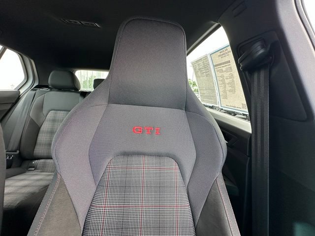 Certified 2026 Volkswagen GTI S FWD image 30