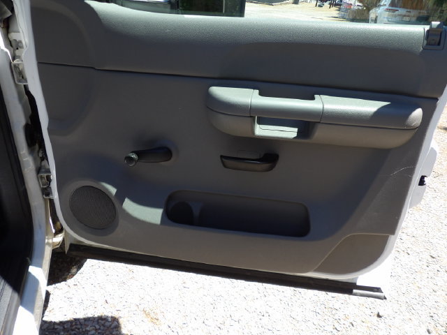 Used 2007 Chevrolet Silverado 1500 W/T w/ Towing Package AWD/4WD image 8