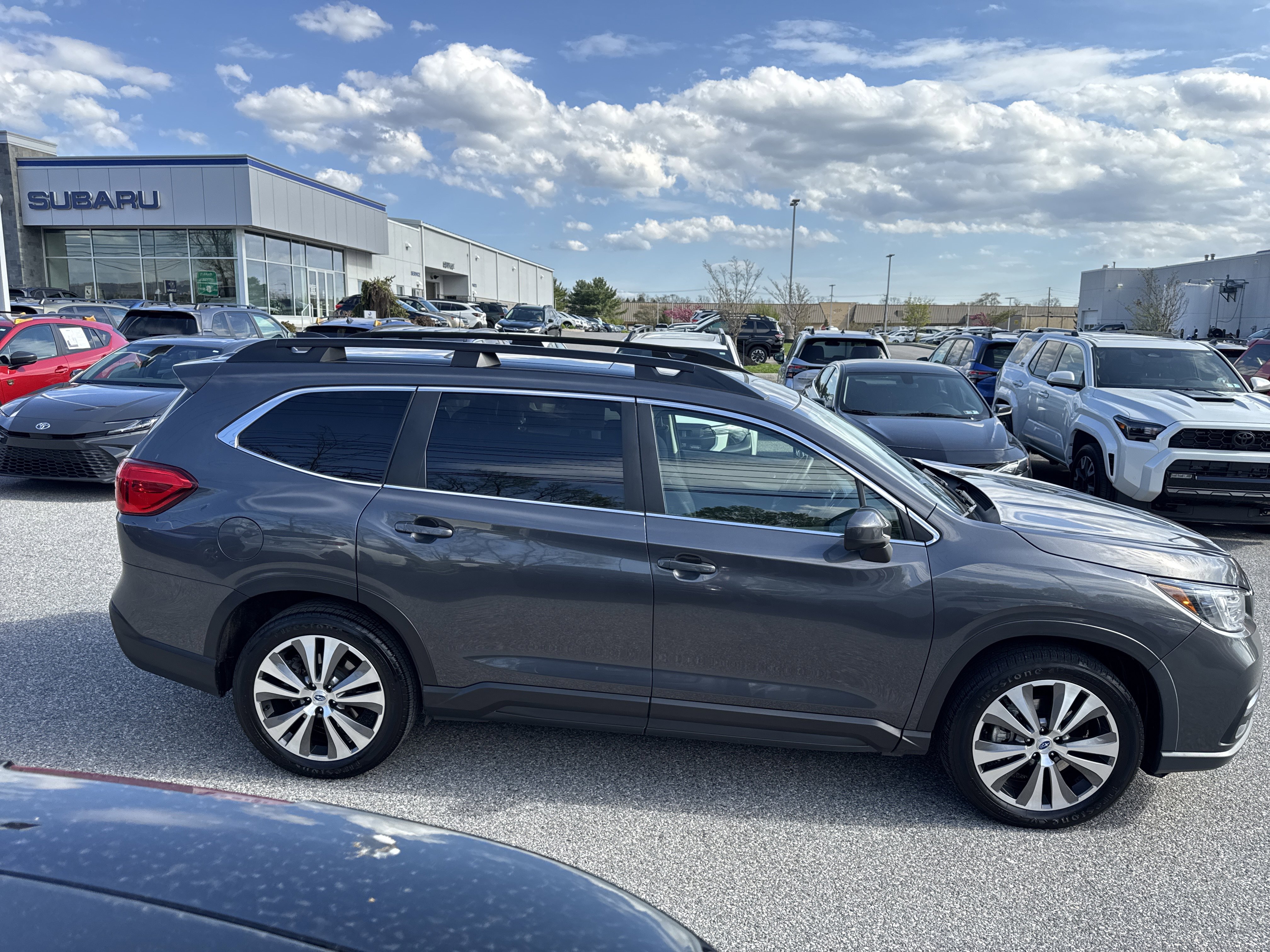 Used 2021 Subaru Ascent Premium w/ Sport Package image 29