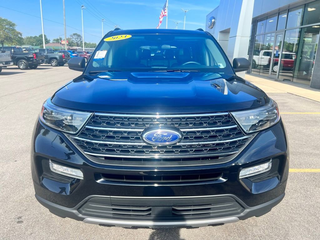 Used 2023 Ford Explorer XLT w/ Equipment Group 202A image 47