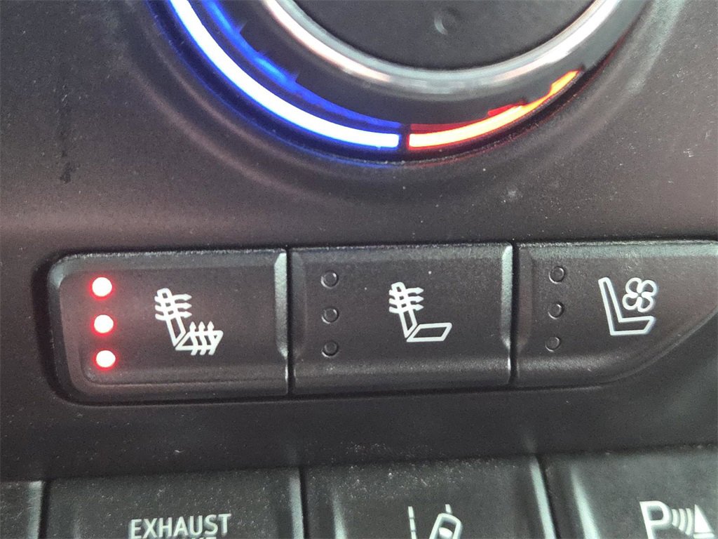 Used 2020 Chevrolet Silverado 3500 High Country w/ Z71 Off-Road Package image 5