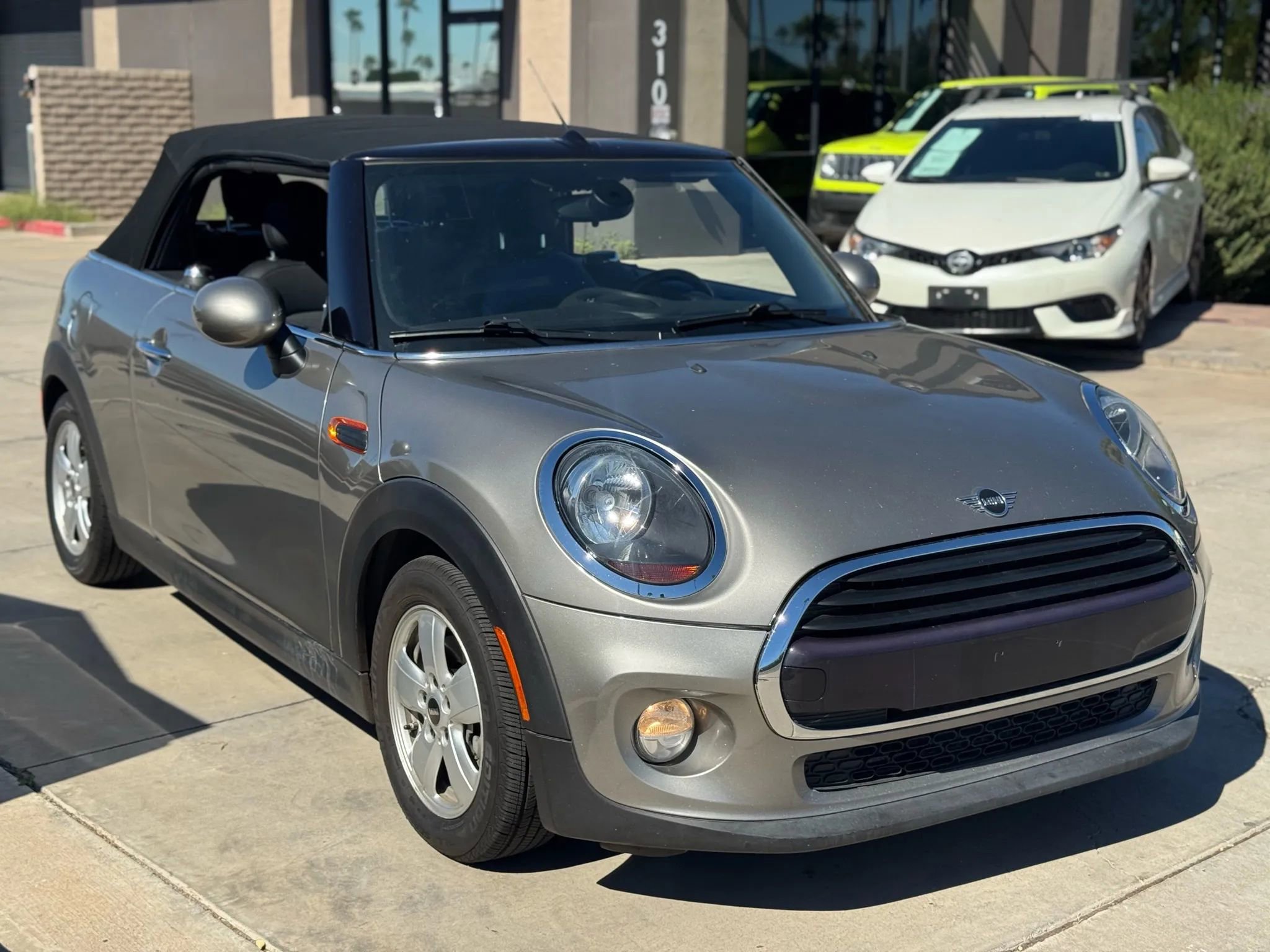 Used 2019 MINI Cooper Convertible image 21