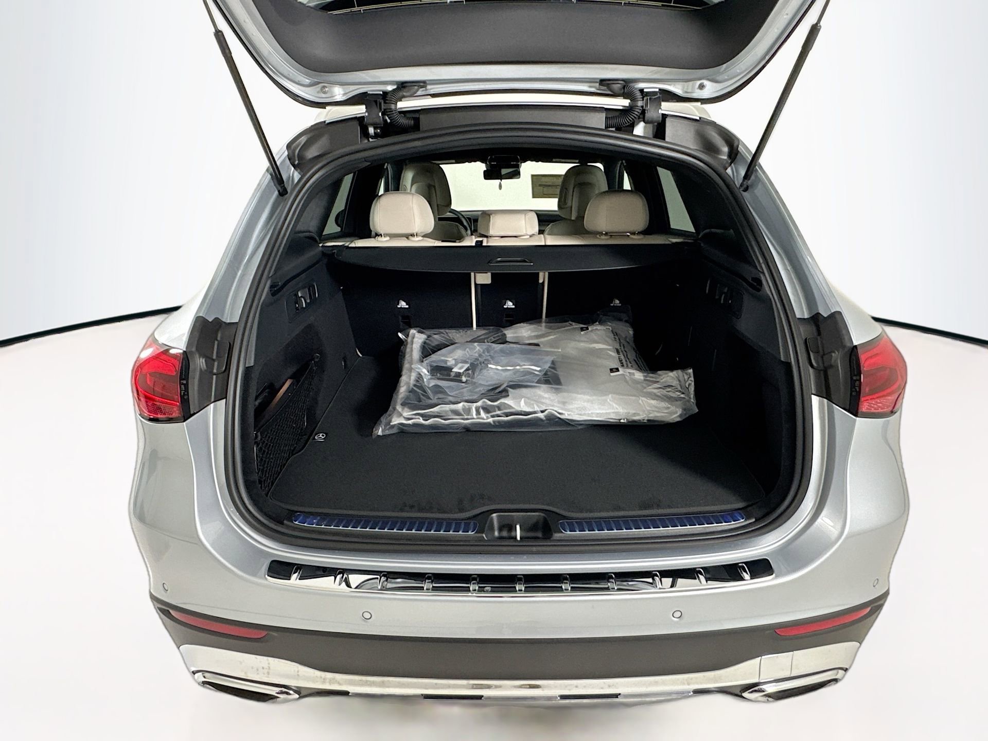 New 2026 Mercedes-Benz GLC 300 image 28