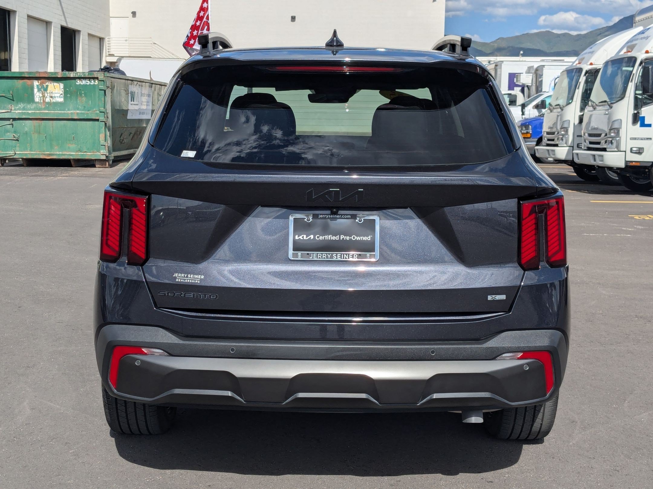 Certified 2025 Kia Sorento SX AWD/4WD image 4