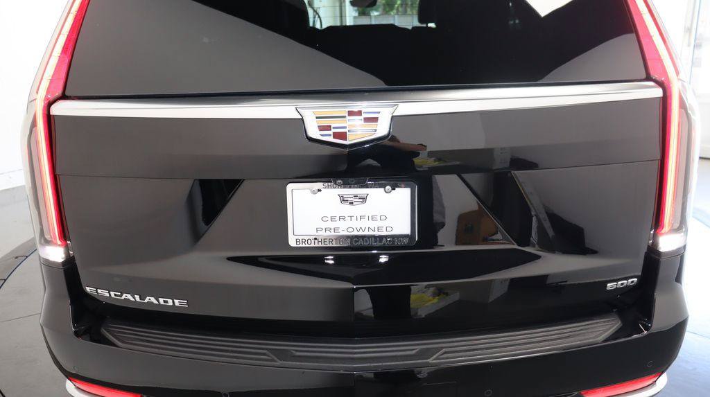 Certified 2024 Cadillac Escalade Premium Luxury w/ Performance Package AWD/4WD image 19