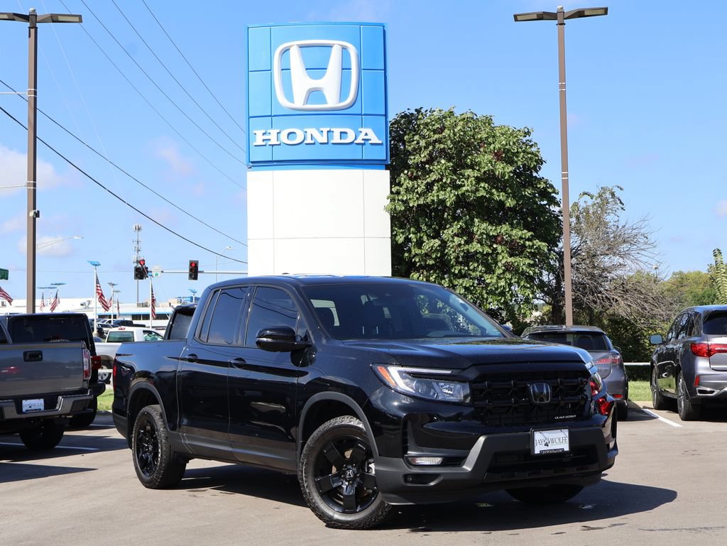 Certified 2025 Honda Ridgeline Black Edition image 1